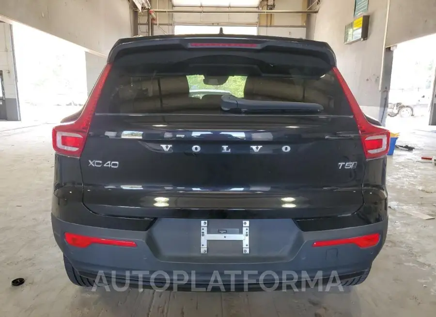 VOLVO XC40 T5 R- 2021 vin YV4162UM2M2608265 from auto auction Copart