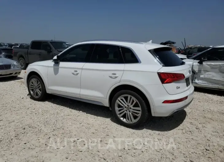 AUDI Q5 PREMIUM 2019 vin WA1BNAFY6K2017514 from auto auction Copart