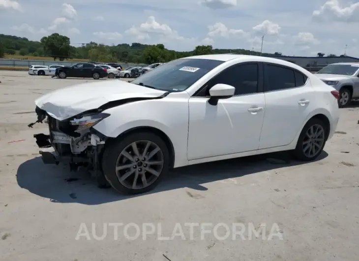 MAZDA 3 TOURING 2018 vin 3MZBN1V37JM183671 from auto auction Copart