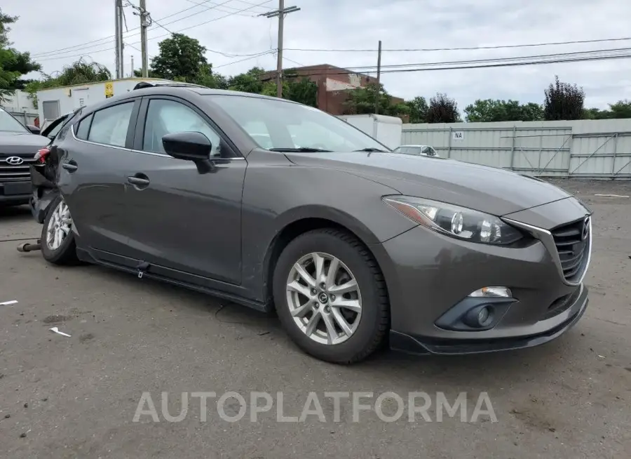 MAZDA 3 GRAND TO 2016 vin JM1BM1N73G1287704 from auto auction Copart