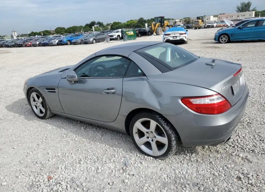 MERCEDES-BENZ SLK 250 2015 vin WDDPK4HA6FF111841 from auto auction Copart