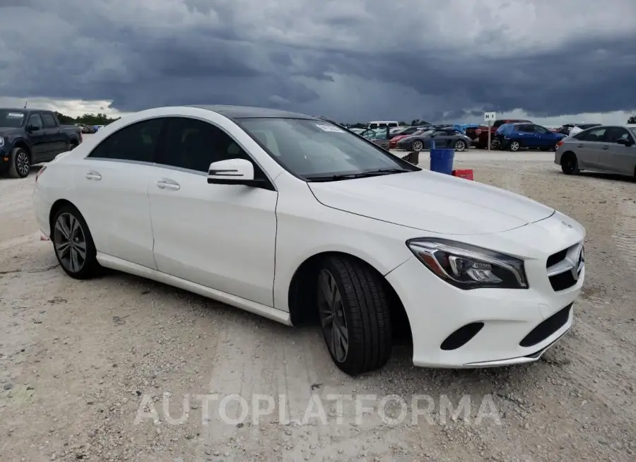 MERCEDES-BENZ CLA 250 2019 vin WDDSJ4EB3KN725918 from auto auction Copart