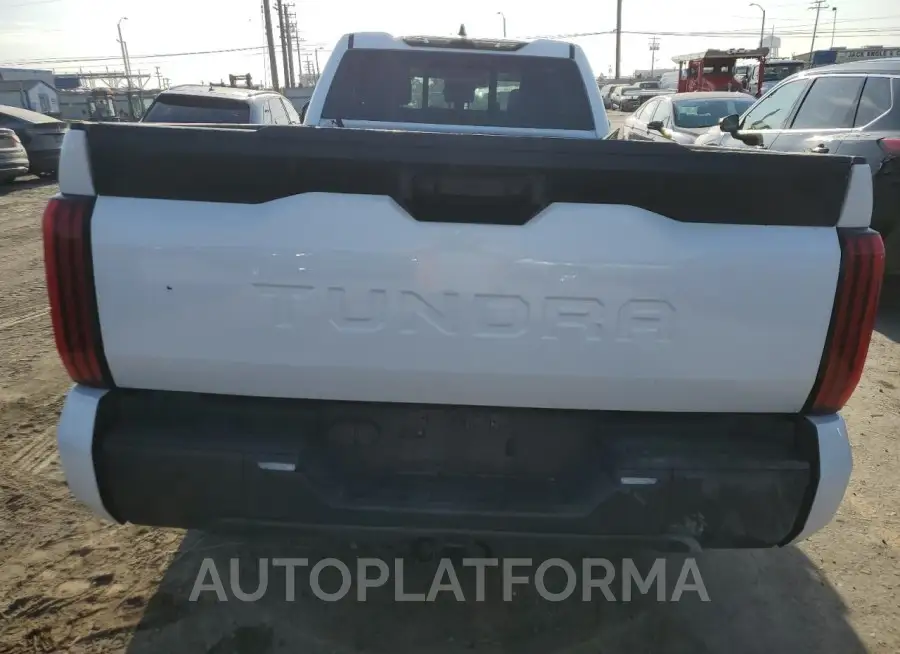 TOYOTA TUNDRA DOU 2022 vin 5TFKB5CD8NX001040 from auto auction Copart