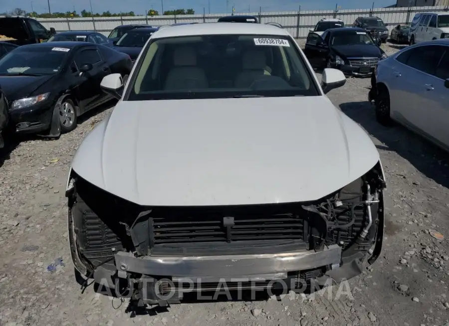 AUDI Q5 PREMIUM 2019 vin WA1ANAFY5K2097884 from auto auction Copart