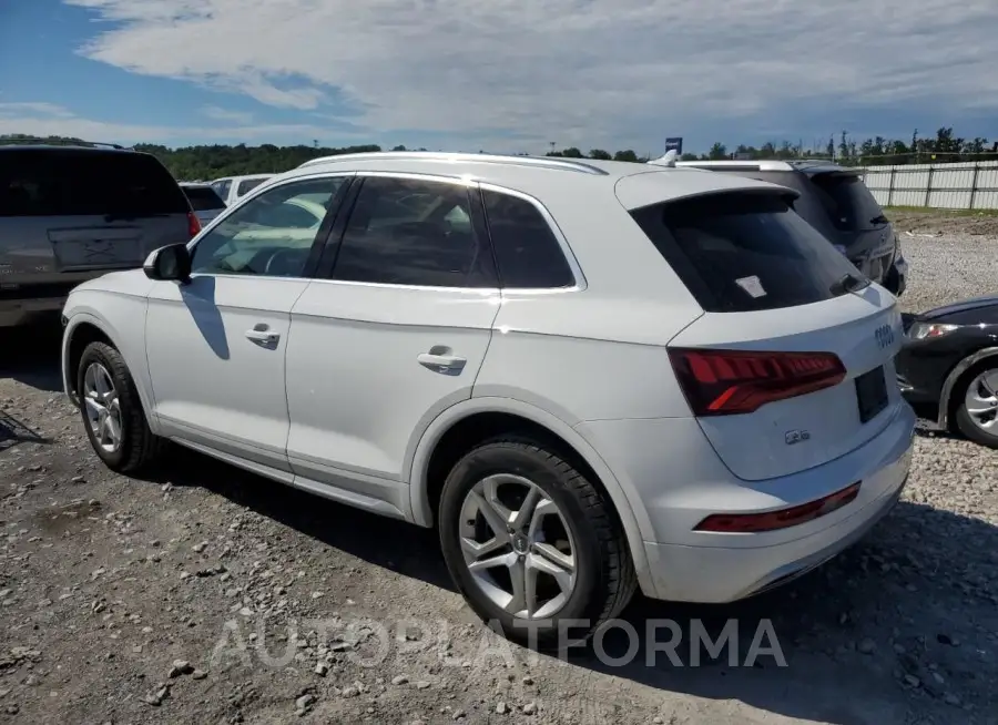 AUDI Q5 PREMIUM 2019 vin WA1ANAFY5K2097884 from auto auction Copart