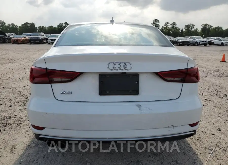 AUDI A3 PREMIUM 2018 vin WAUAUGFF5J1018824 from auto auction Copart