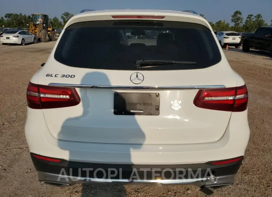 MERCEDES-BENZ GLC 300 2019 vin WDC0G4JB4K1002389 from auto auction Copart