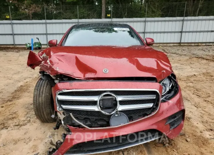 MERCEDES-BENZ E 300 2019 vin WDDZF4JB3KA510732 from auto auction Copart