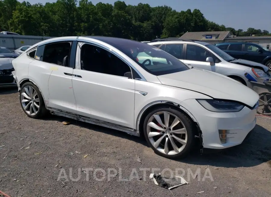 TESLA MODEL X 2016 vin 5YJXCBE40GF011296 from auto auction Copart