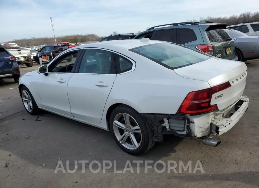 VOLVO S90 T5 MOM 2017 vin YV1102AK4H1006366 from auto auction Copart