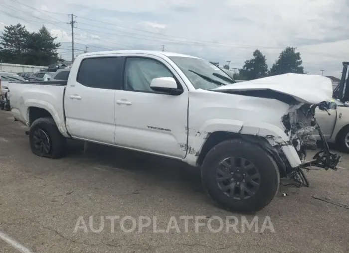 TOYOTA TACOMA DOU 2022 vin 3TMCZ5AN2NM499379 from auto auction Copart