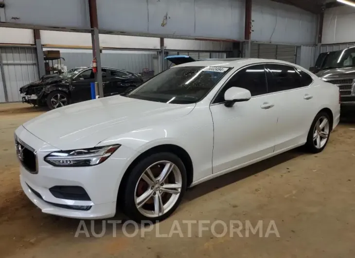 VOLVO S90 T5 MOM 2017 vin YV1102AKXH1010261 from auto auction Copart