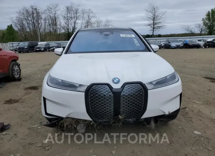 BMW IX XDRIVE5 2024 vin WB523CF00RCP42785 from auto auction Copart