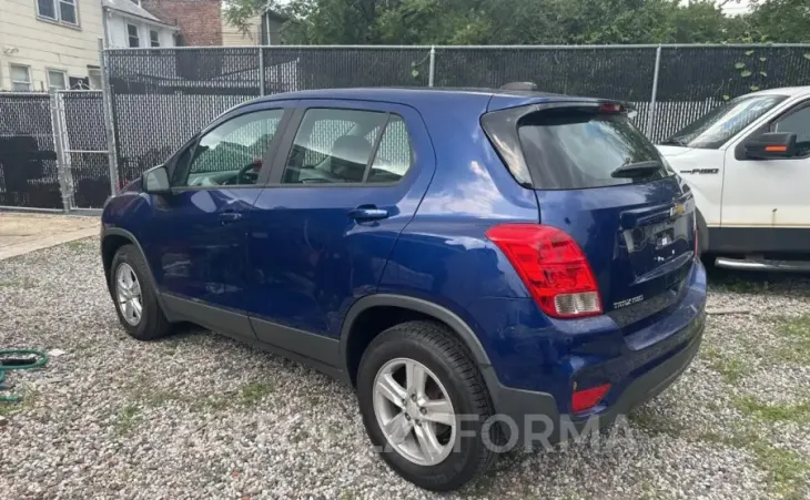 CHEVROLET TRAX LS 2017 vin 3GNCJNSBXHL211900 from auto auction Copart