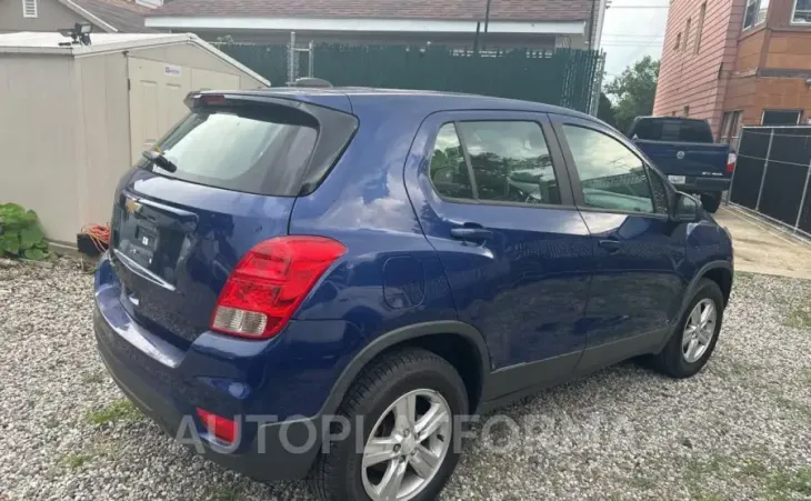 CHEVROLET TRAX LS 2017 vin 3GNCJNSBXHL211900 from auto auction Copart