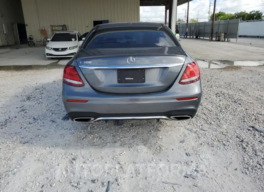 MERCEDES-BENZ E 300 2019 vin WDDZF4JB8KA565368 from auto auction Copart