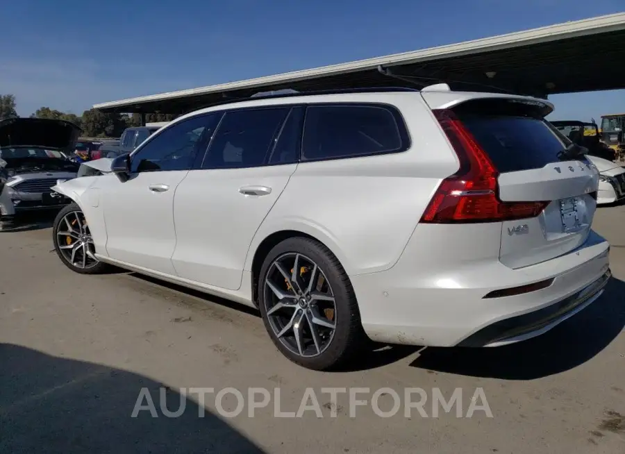 VOLVO V60 POLEST 2024 vin YV1H60EP1R1620560 from auto auction Copart