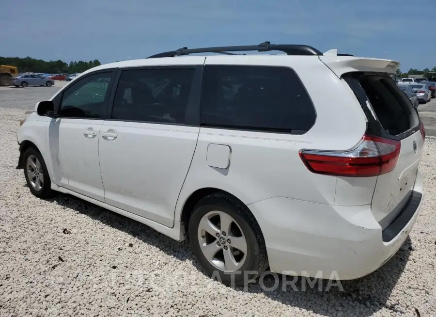 TOYOTA SIENNA LE 2018 vin 5TDKZ3DC3JS958603 from auto auction Copart