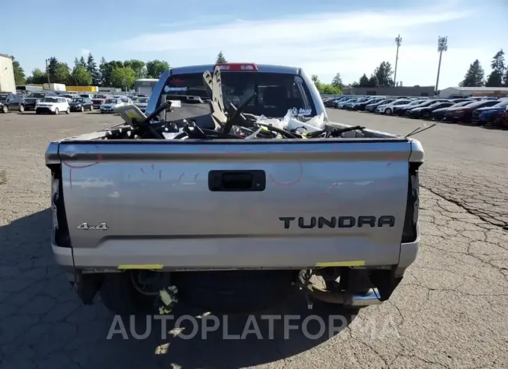 TOYOTA TUNDRA DOU 2018 vin 5TFUM5F14JX077370 from auto auction Copart