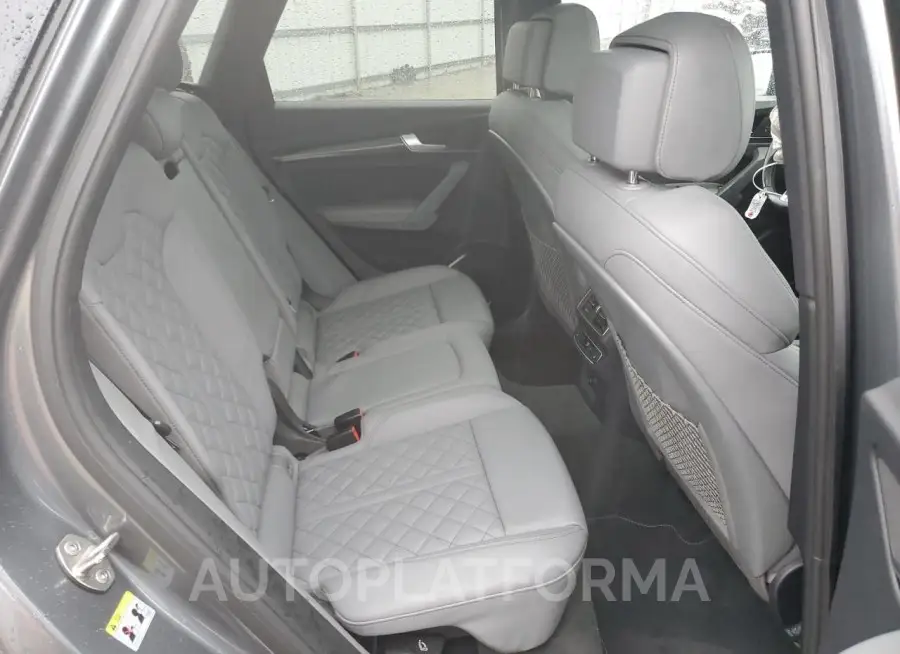 AUDI SQ5 PREMIU 2018 vin WA1A4AFY2J2203130 from auto auction Copart