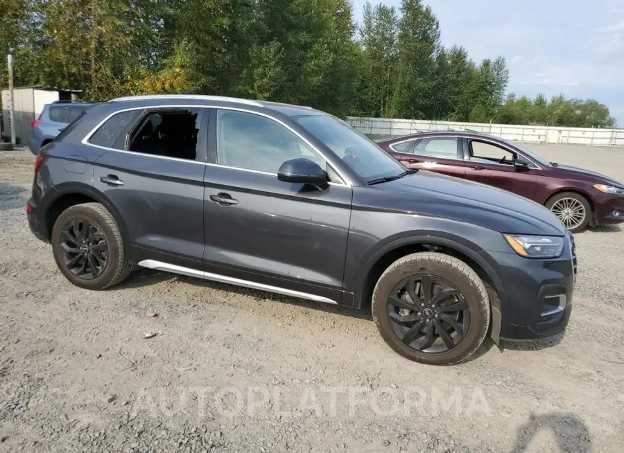 AUDI Q5 PREMIUM 2021 vin WA1AAAFY1M2004714 from auto auction Copart