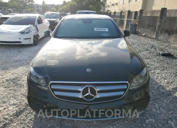 MERCEDES-BENZ E 300 2019 vin WDDZF4JB9KA497601 from auto auction Copart