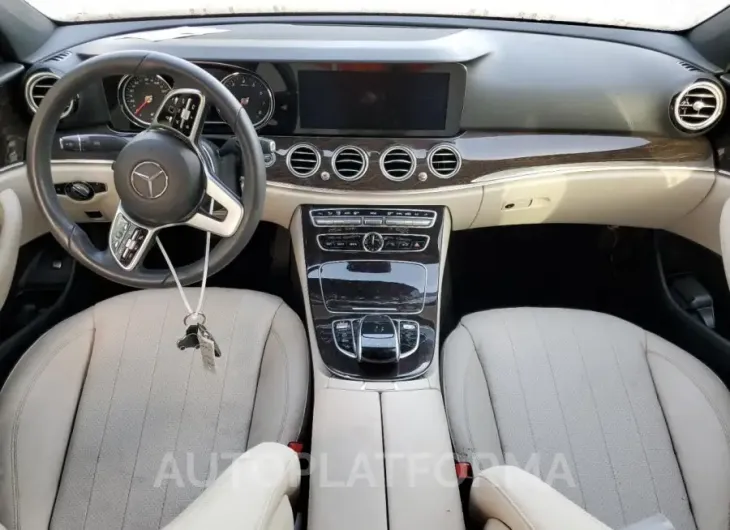 MERCEDES-BENZ E 300 2019 vin WDDZF4JB9KA497601 from auto auction Copart