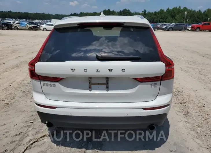 VOLVO XC60 T5 MO 2021 vin YV4102DK4M1821904 from auto auction Copart