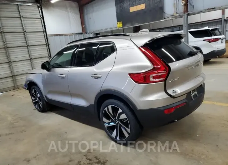 VOLVO XC40 PLUS 2023 vin YV4L12UW5P2039277 from auto auction Copart