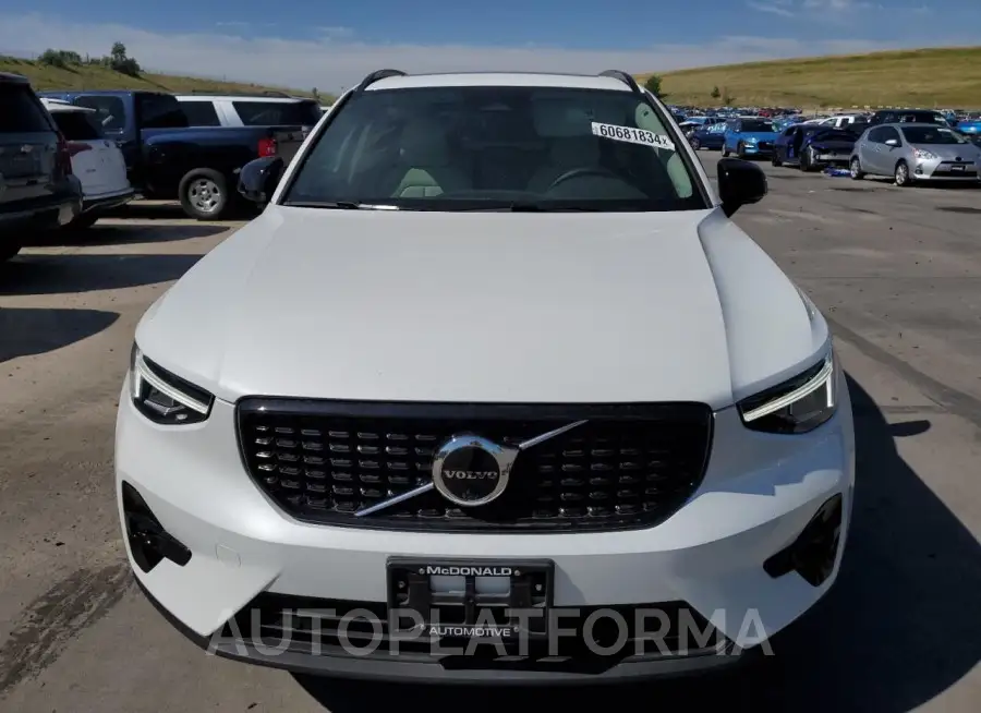 VOLVO XC40 ULTIM 2023 vin YV4L12UX4P2021202 from auto auction Copart