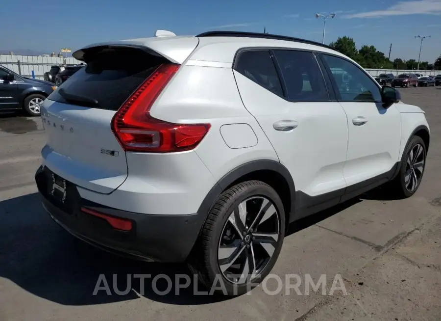 VOLVO XC40 ULTIM 2023 vin YV4L12UX4P2021202 from auto auction Copart