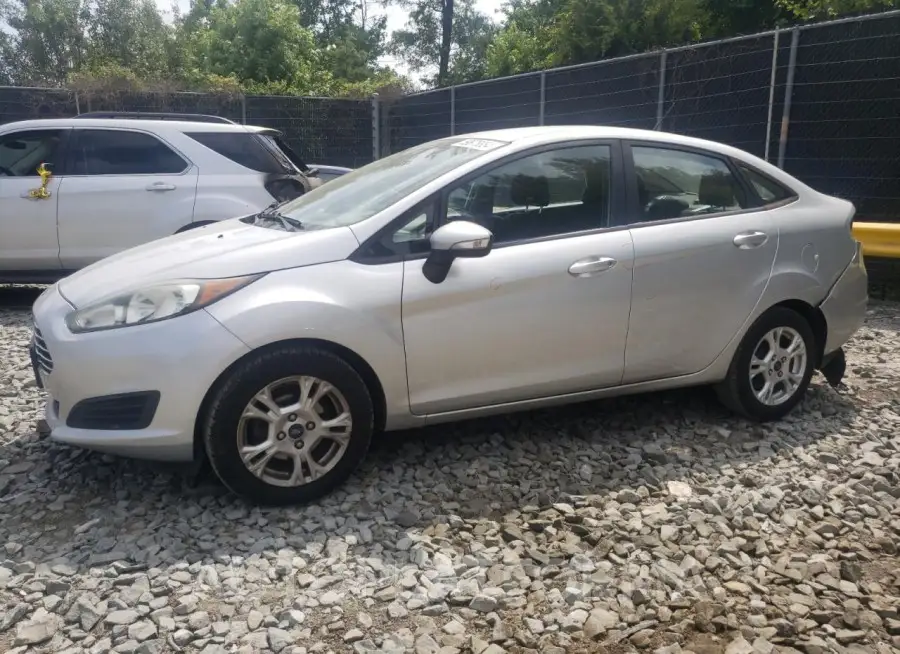 FORD FIESTA SE 2015 vin 3FADP4BJ4FM158024 from auto auction Copart