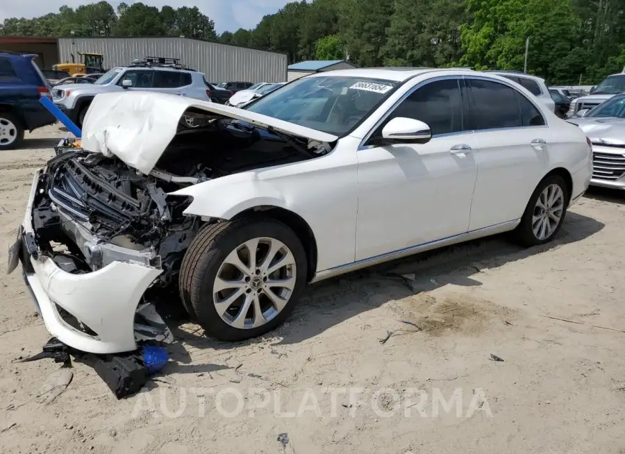 MERCEDES-BENZ E 300 4MAT 2019 vin WDDZF4KB6KA517690 from auto auction Copart