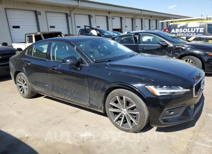 VOLVO S60 T5 MOM 2021 vin 7JR102FK5MG102126 from auto auction Copart