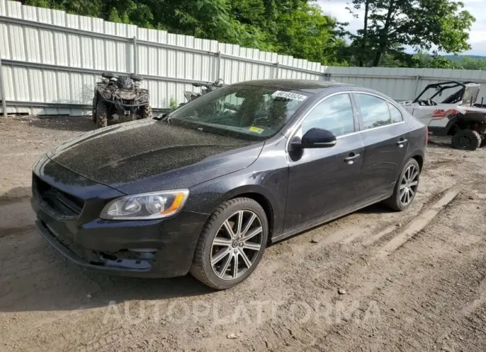 VOLVO S60 PREMIE 2017 vin LYV402HK3HB135572 from auto auction Copart