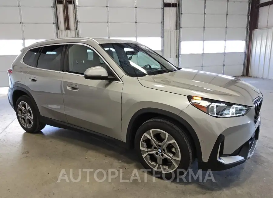 BMW X1 XDRIVE2 2023 vin WBX73EF08P5X45718 from auto auction Copart