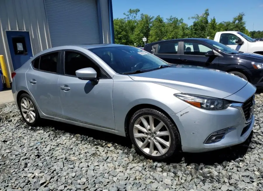 MAZDA 3 GRAND TO 2017 vin 3MZBN1W3XHM142881 from auto auction Copart