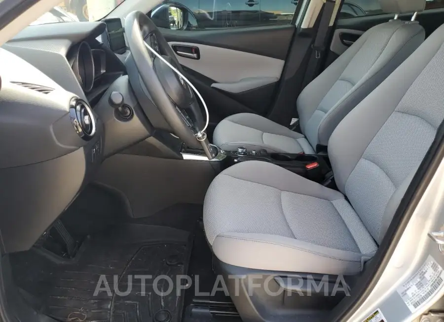 TOYOTA YARIS LE 2020 vin 3MYDLBJV1LY705786 from auto auction Copart