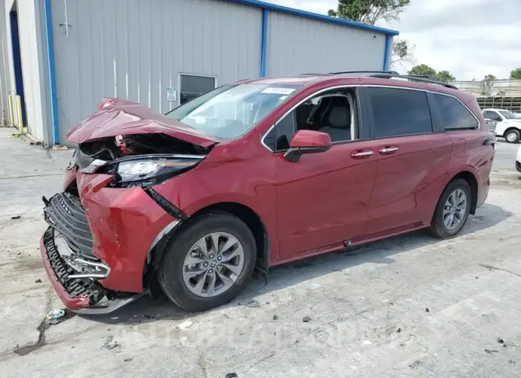 TOYOTA SIENNA XLE 2022 vin 5TDYRKEC3NS132875 from auto auction Copart