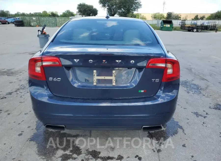 VOLVO S60 PLATIN 2015 vin YV140MFM0F1347635 from auto auction Copart