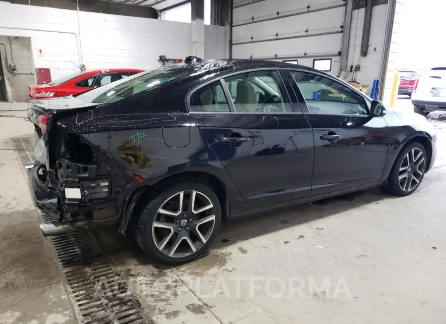 VOLVO S60 DYNAMI 2018 vin YV140MTL7J2460495 from auto auction Copart