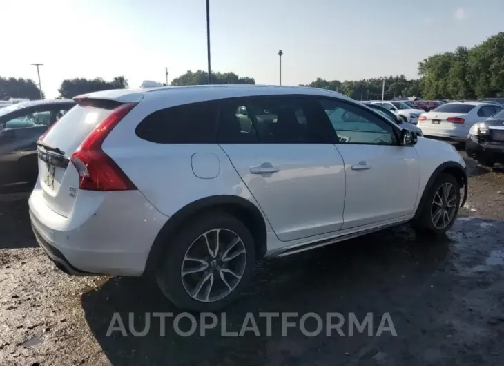 VOLVO V60 CROSS 2015 vin YV4612HK6F1001663 from auto auction Copart