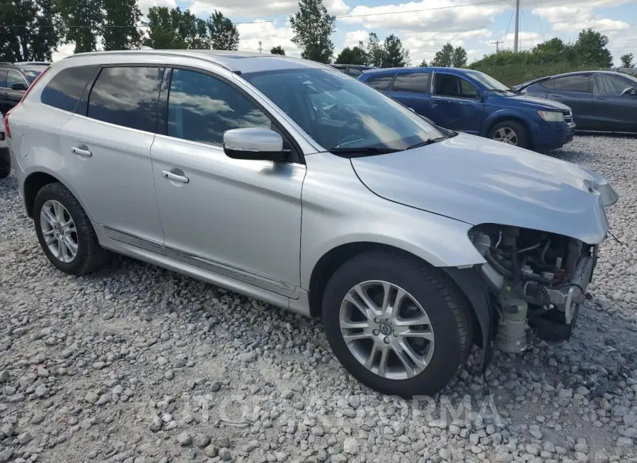 VOLVO XC60 T5 PR 2016 vin YV4612RK6G2857488 from auto auction Copart