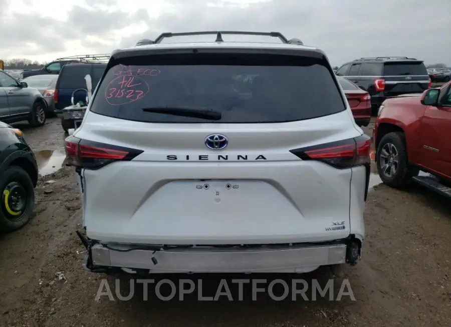 TOYOTA SIENNA XLE 2022 vin 5TDYRKEC3NS091521 from auto auction Copart