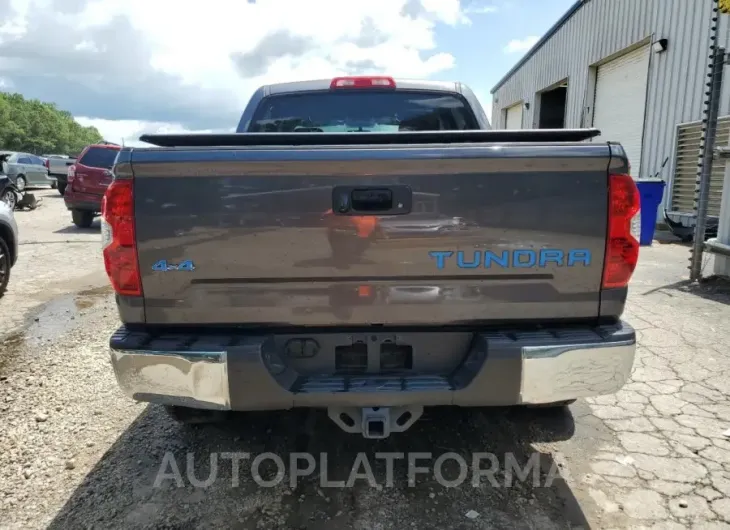 TOYOTA TUNDRA CRE 2015 vin 5TFDY5F11FX425833 from auto auction Copart