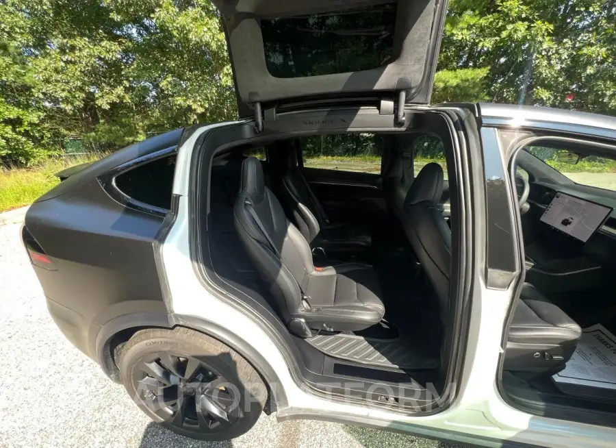 TESLA MODEL X 2022 vin 7SAXCBE6XNF339925 from auto auction Copart