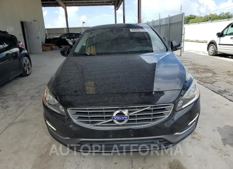 VOLVO S60 PREMIE 2018 vin LYV402HK1JB162095 from auto auction Copart