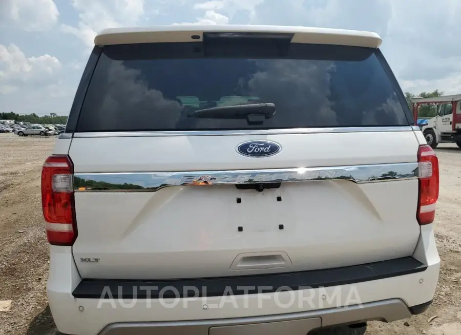 FORD EXPEDITION 2018 vin 1FMJU1JT2JEA48817 from auto auction Copart