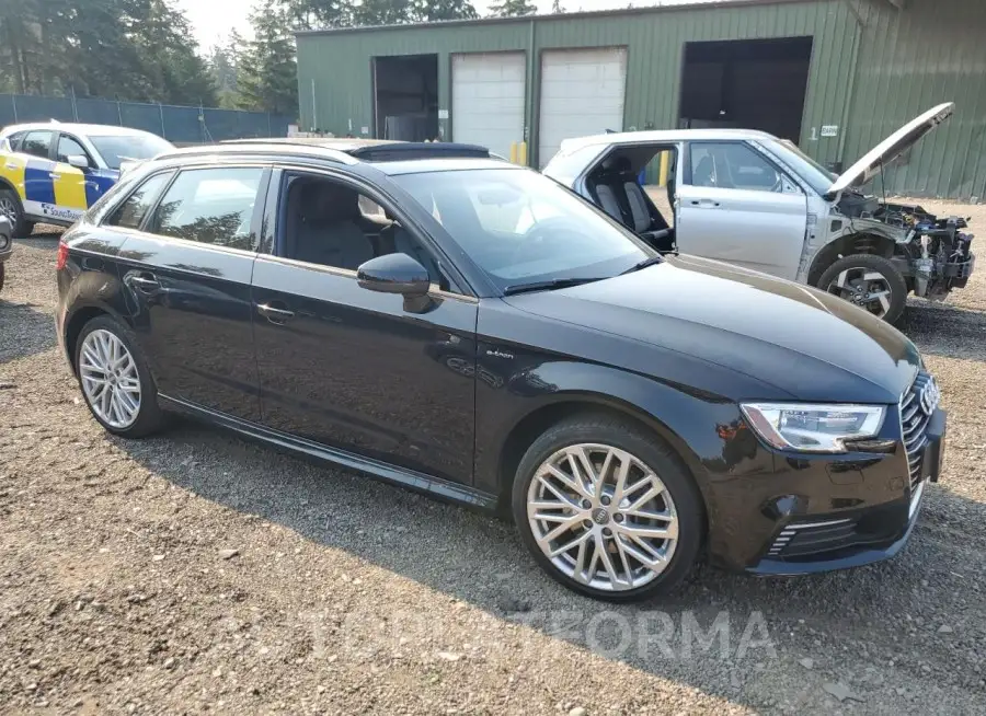 AUDI A3 E-TRON 2018 vin WAUUPBFF4JA082506 from auto auction Copart