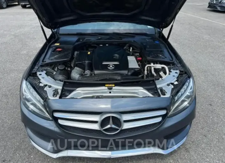 MERCEDES-BENZ C 300 4MAT 2015 vin 55SWF4KB7FU017482 from auto auction Copart